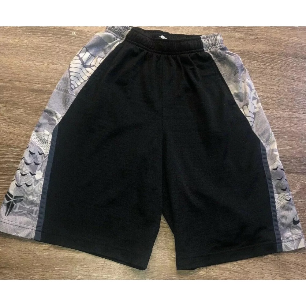 NIKE KOBE SHORTS